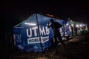 BIB: 
                            <button type="button" onclick="openModal(22791798)" class="btn btn-primary btn-sm float-right btn-popup" data-toggle="modal" data-target=".modal-high-quality">
                        <i class="fas fa-shopping-cart"></i> Add to Cart
                    </button>
                                            <button type="button" onclick="isThisMe(22791798, true)" class="btn btn-success btn-sm float-right btn-popup btn-isme hidden" data-toggle="tooltip" data-placement="bottom" title="นี่คือรูปของคุณใช่ไหม คลิกที่นี่เพื่อเอาเข้าอัลบั้ม">
                        <i class="fas fa-plus"></i> Add to album
                    </button>
                    <button type="button" onclick="isThisMe(22791798, false)" class="btn btn-warning btn-sm float-right btn-popup btn-isnotme hidden">
                        <i class="fas fa-ban"></i> Remove from album
                    </button>